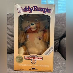 New in box vintage 1986 Teddy Ruxpin.